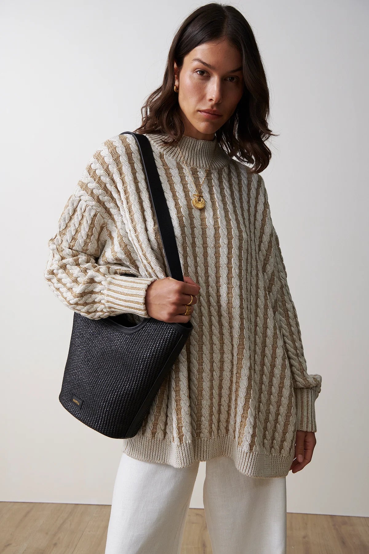 The Ottilie - Black Raffia