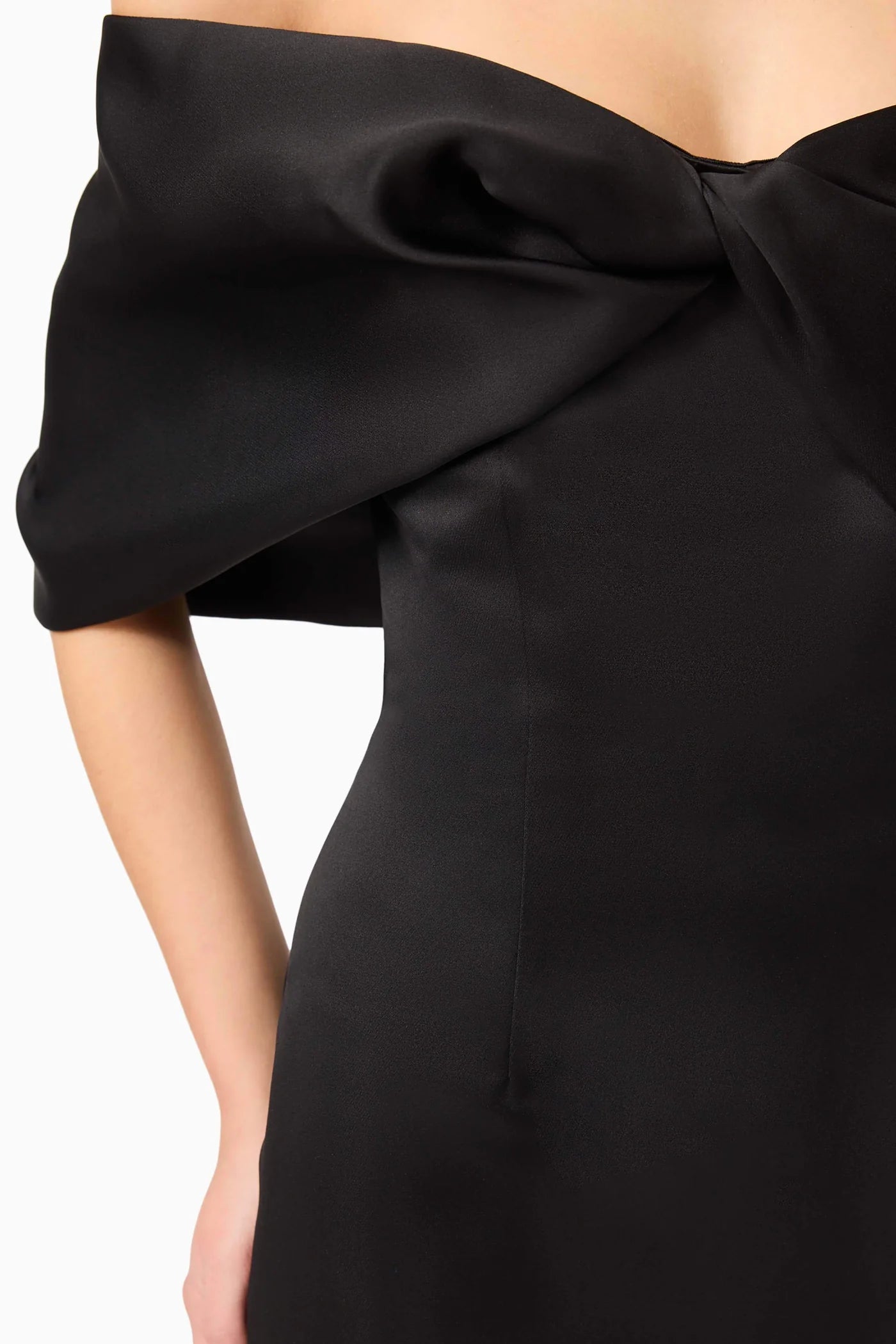 Dandelione Gown - Black