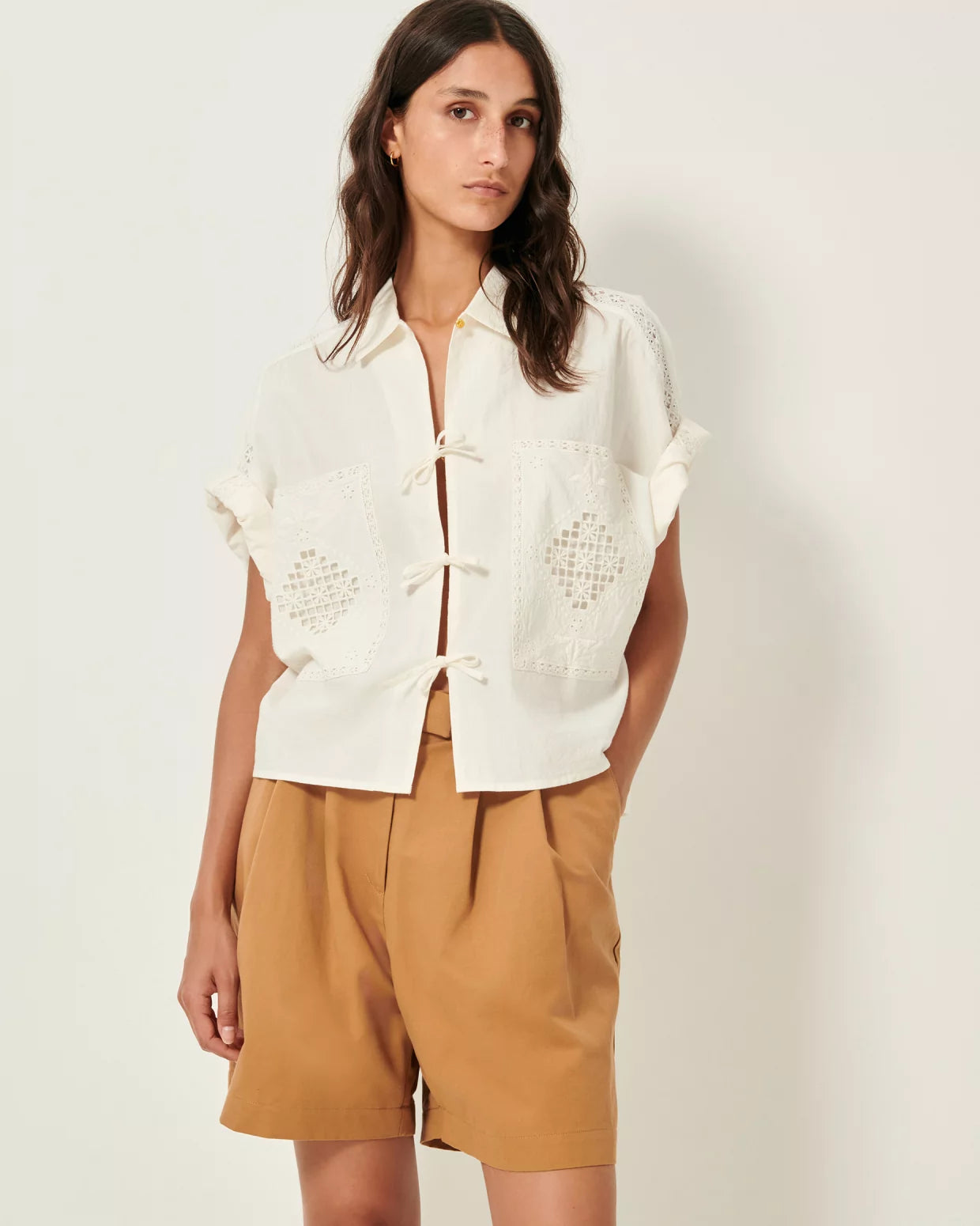 Dellani Short Embroidery Shirt