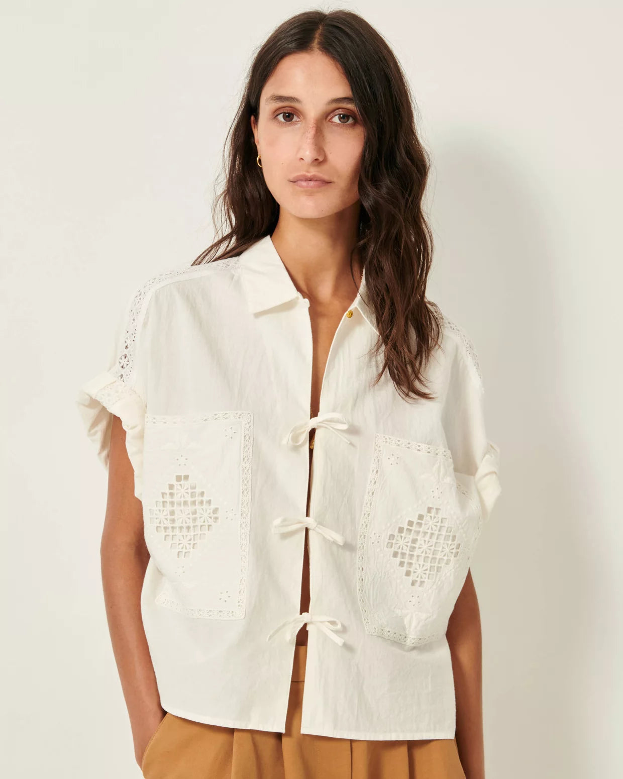 Dellani Short Embroidery Shirt