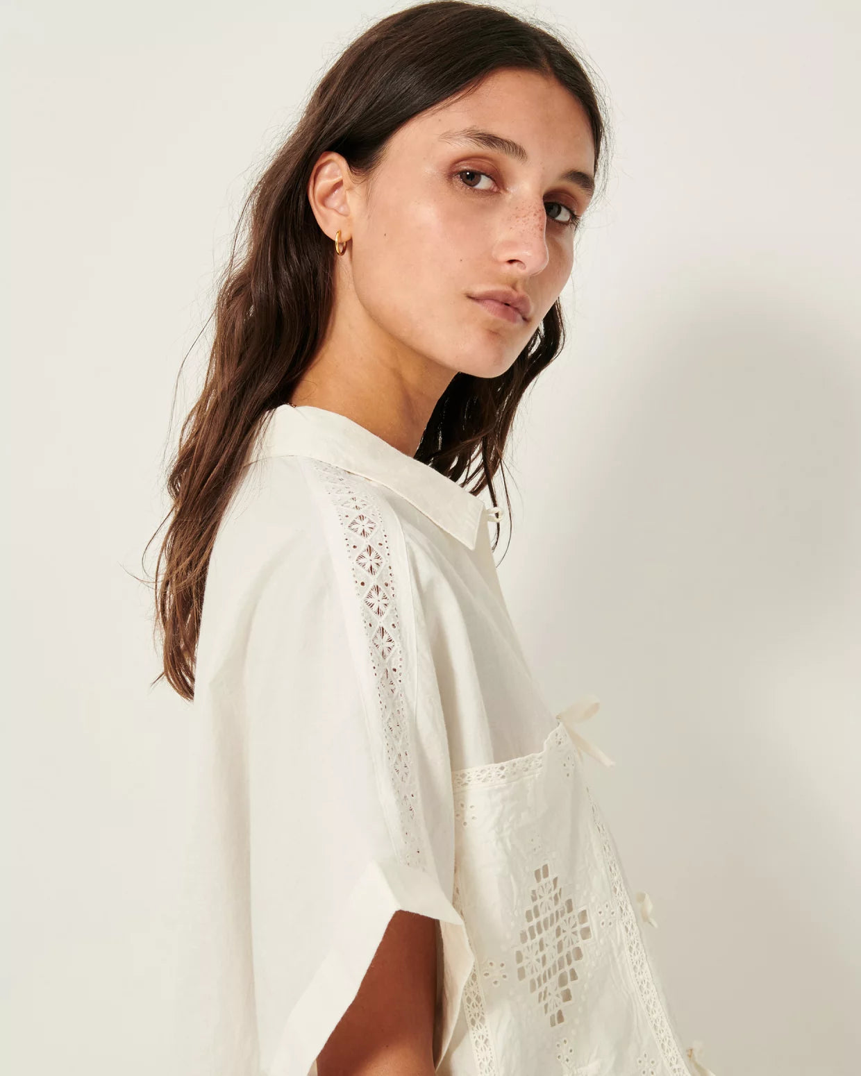 Dellani Short Embroidery Shirt