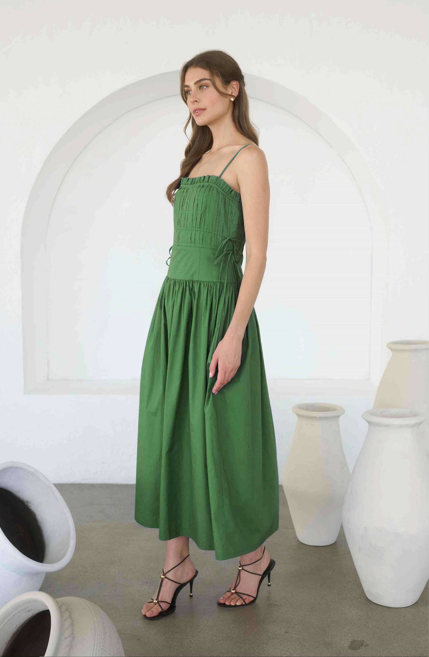 Spaghetti Side Tie Strap Detail Pleated Midi Dress