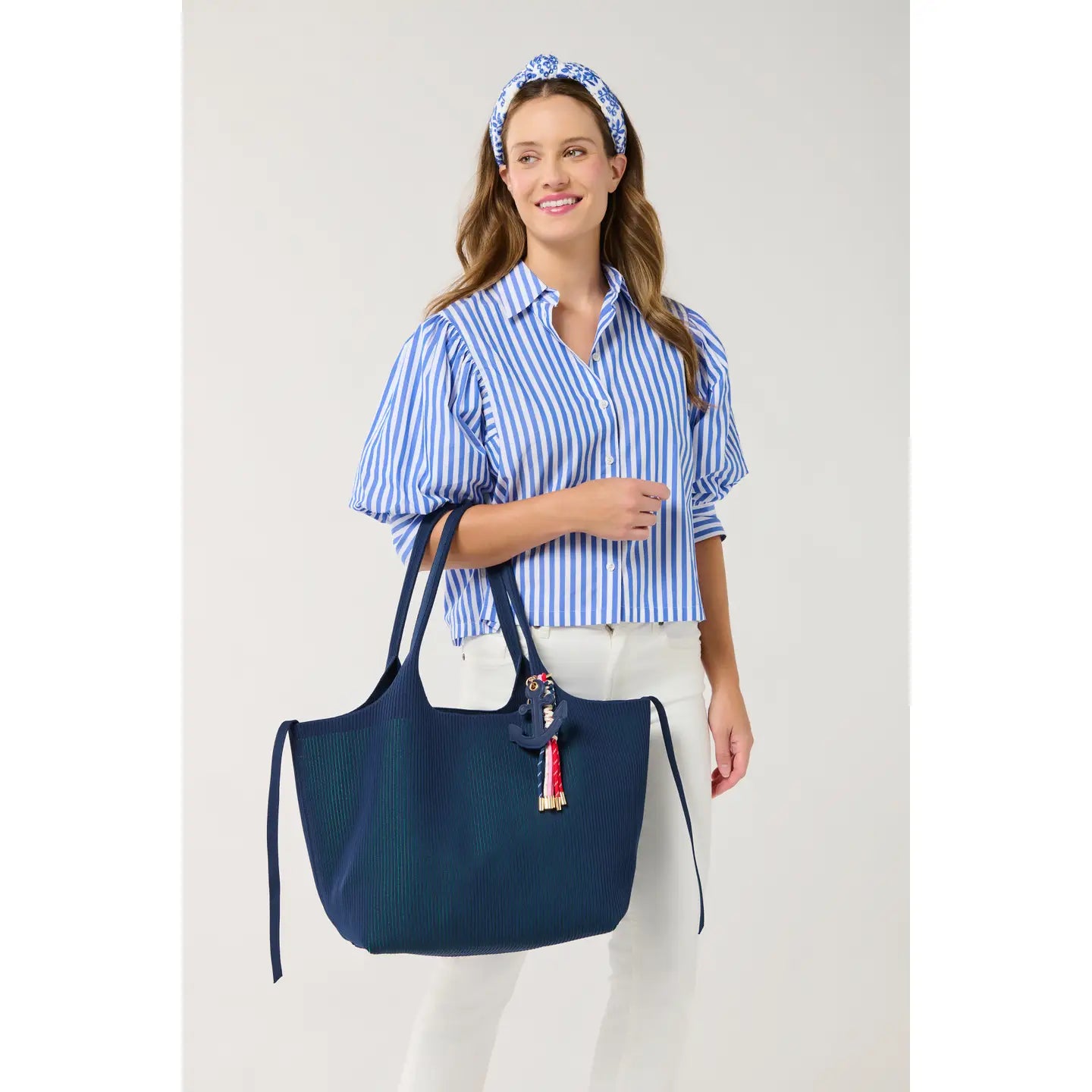 ROBBIE TOTE