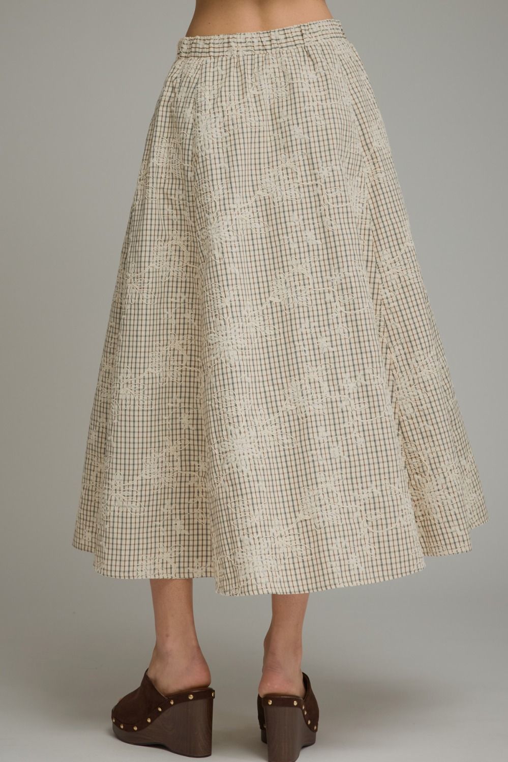 Plaid Midi Skirt w/Floral Embroidery